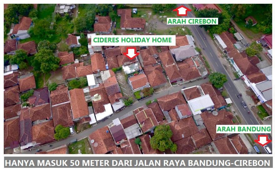 Cideres Holiday Home Majalengka Esterno foto
