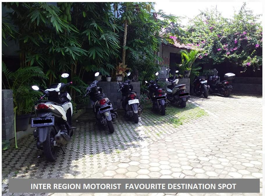 Cideres Holiday Home Majalengka Esterno foto